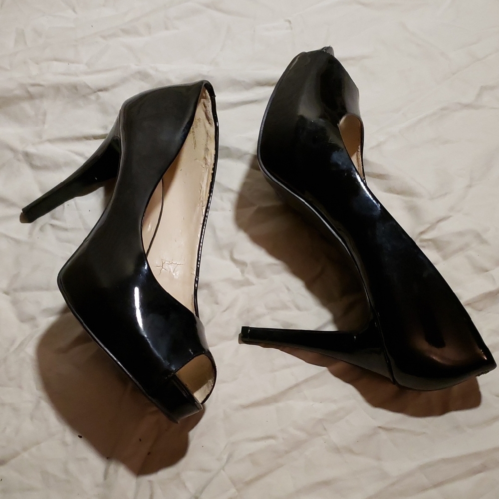 Elegant Black Women's Heels - *SH1009*